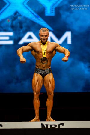 СLASSIC PHYSIQUE 173